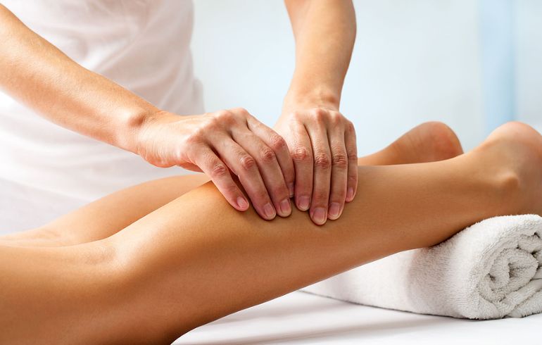 How deep tissue massage helps with sports injuries